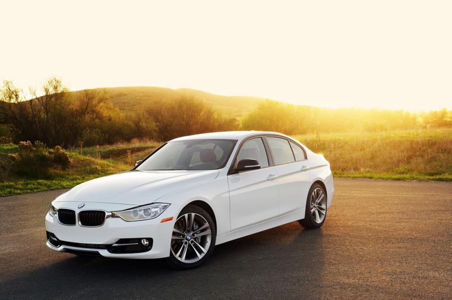  BMW 335i 2012 года  (фото 28 из 61)
